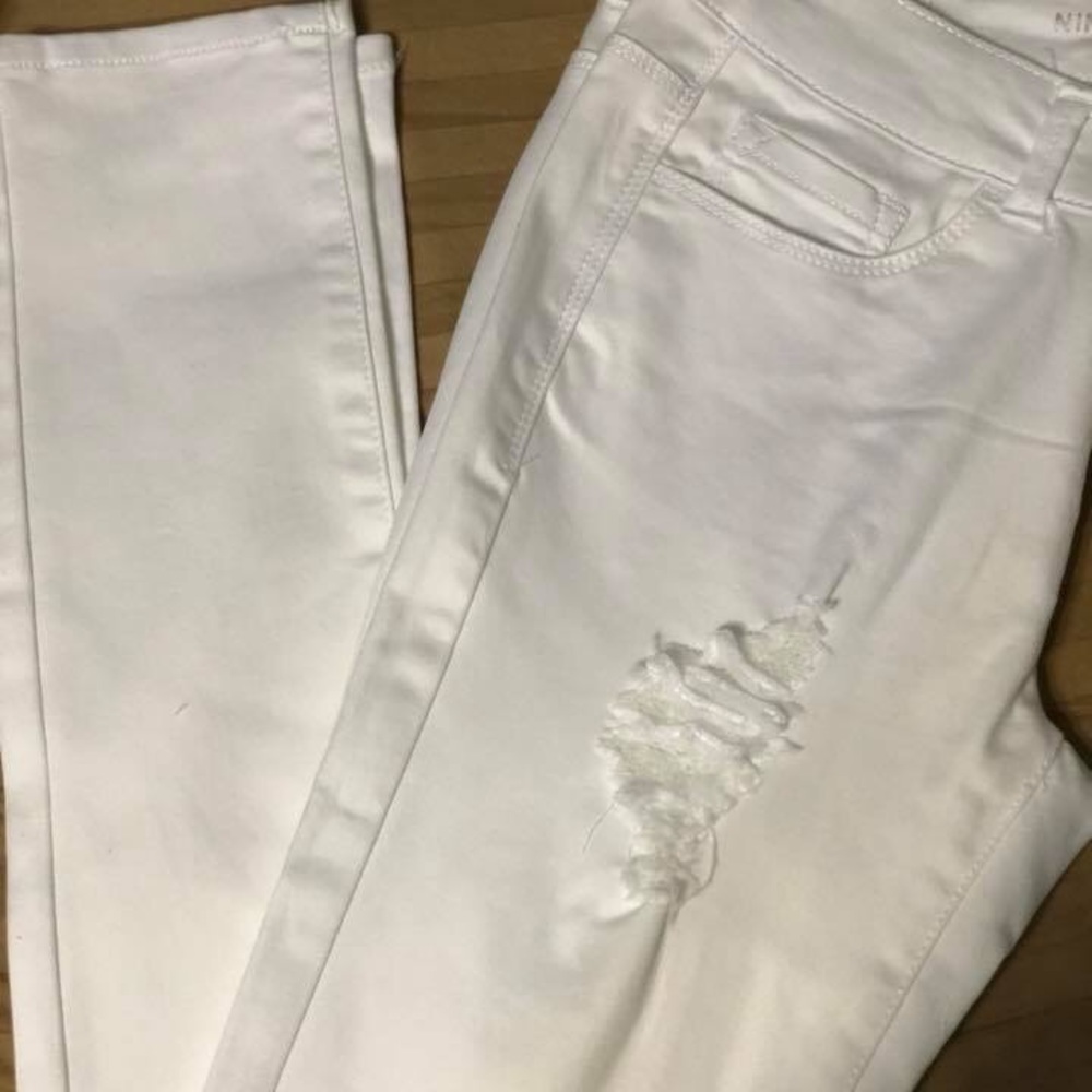 Distressed Jeggings